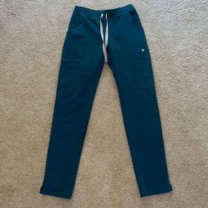 FIGs scrub pants